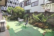 お庭がございます