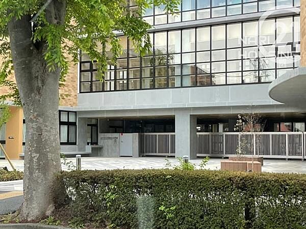 周辺を拡大表示