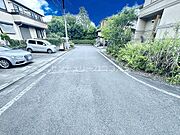 前面道路を含む現地写真