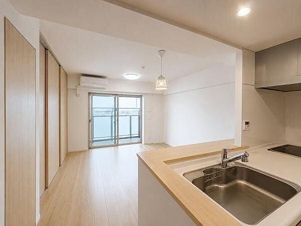 キッチンを拡大表示