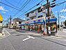 周辺：ビッグ・エー 練馬東大泉店まで180m、食品や日用品をお手頃価格で揃えやすく、普段使いのスーパーが身近にある便利な住環境です。