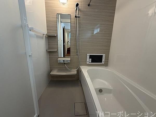 浴室を拡大表示