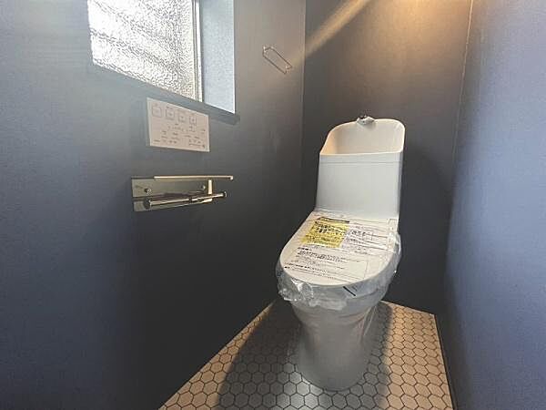 トイレを拡大表示