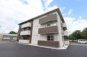 スリジエ水戸 105号室 ｜ 茨城県水戸市新原（賃貸アパート1LDK・1階・42.79㎡） その1