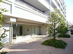 プレミスト見川
