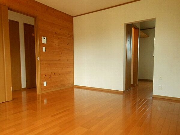 detached 茨城県ひたちなか市はしかべ

地図を見る