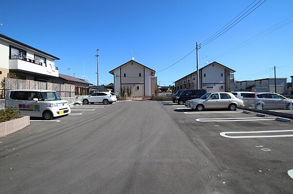 detached 茨城県ひたちなか市大字足崎

地図を見る