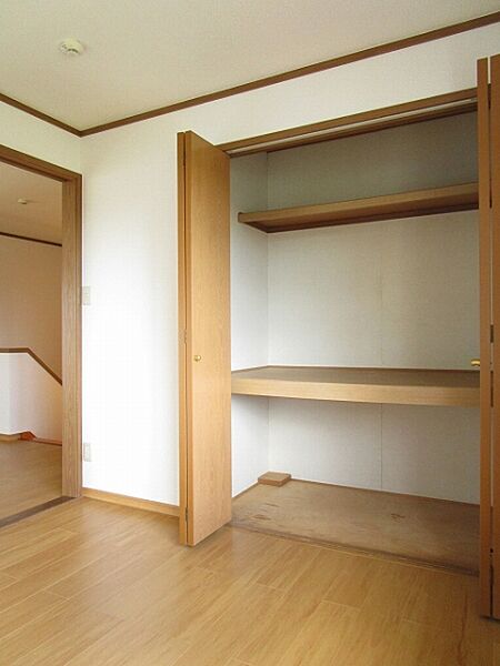 apartment 茨城県笠間市赤坂
地図を見る