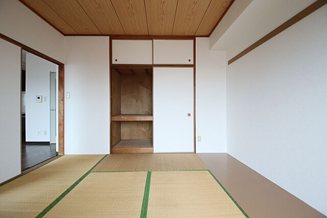 寝室
