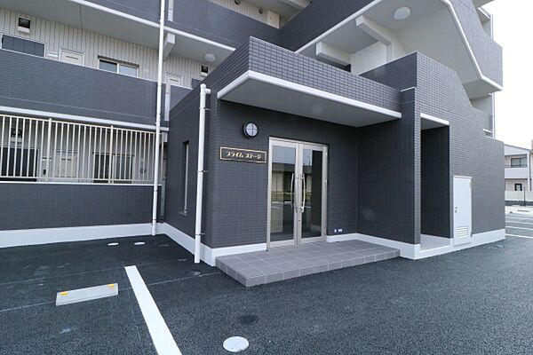 apartment 茨城県ひたちなか市笹野町
地図を見る