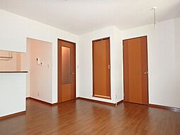 グラン・ドミール 103号室 1階1Kのリビング/ダイニング