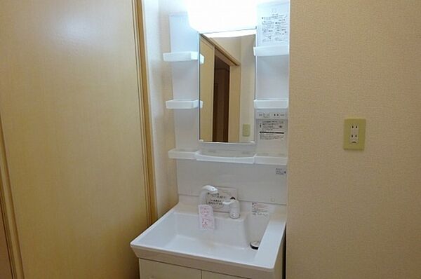 apartment 茨城県笠間市旭町
地図を見る