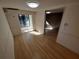 アイリス B 101号室 1階1LDKのリビング/ダイニング