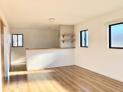 Proceed II 5LDKのリビング/ダイニング