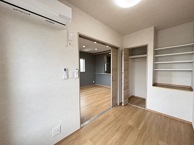 寝室