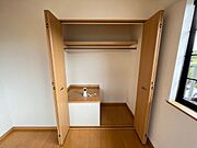 (洋室 6帖)