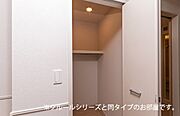 ※参考写真　同建築メーカー施工の同間取完成他物件のものです。色・設備等の違いがある場合がございますので、物件概要設備欄をご確認ください。