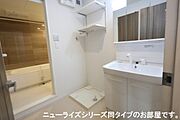 ※参考写真　同建築メーカー施工の同間取完成他物件のものです。色・設備等の違いがある場合がございますので、物件概要設備欄をご確認ください。