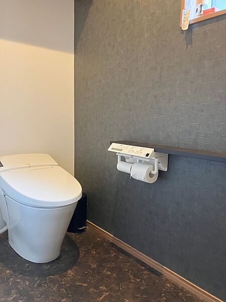 トイレを拡大表示