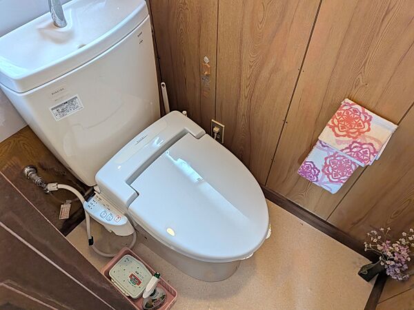 トイレを拡大表示