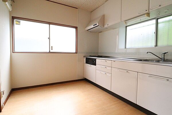 キッチンを拡大表示