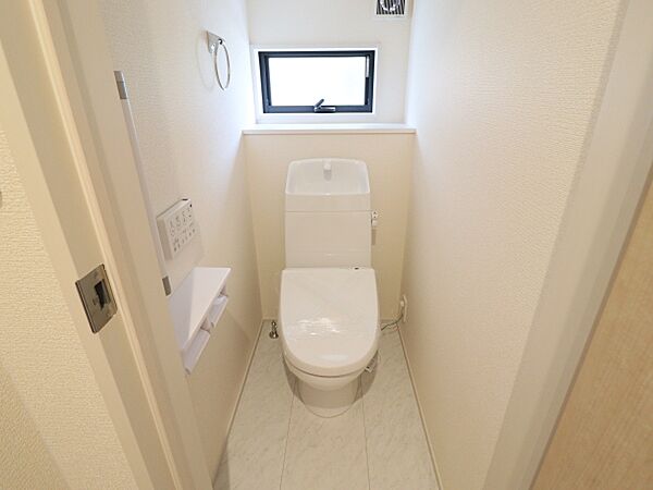 トイレを拡大表示