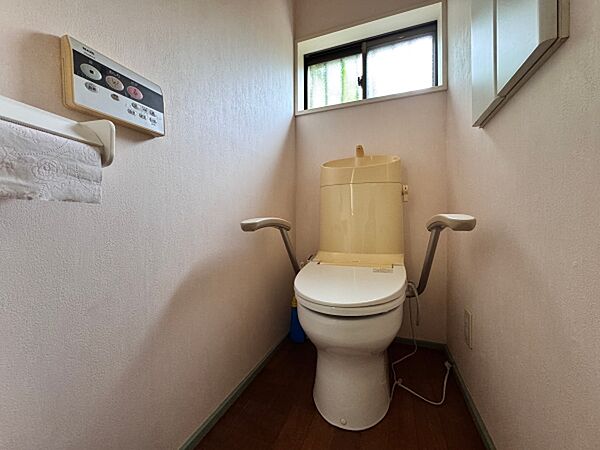 トイレを拡大表示