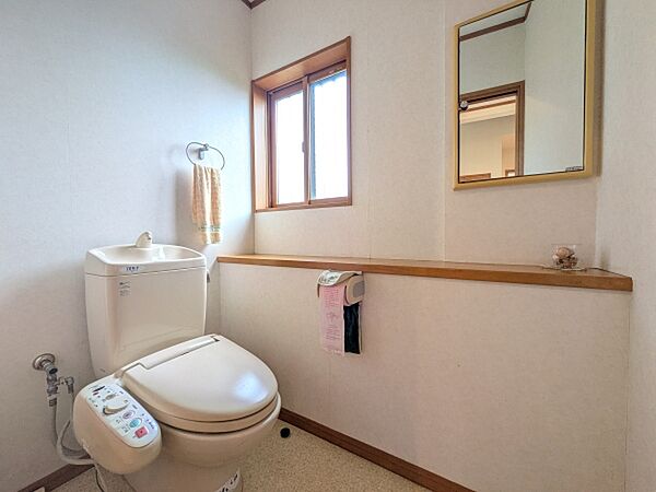 トイレを拡大表示