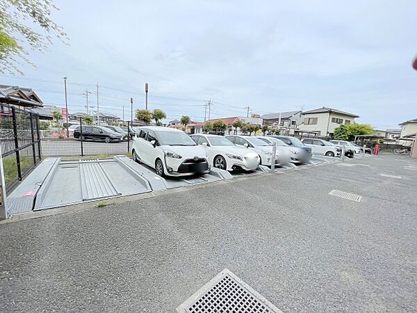 駐車場を拡大表示