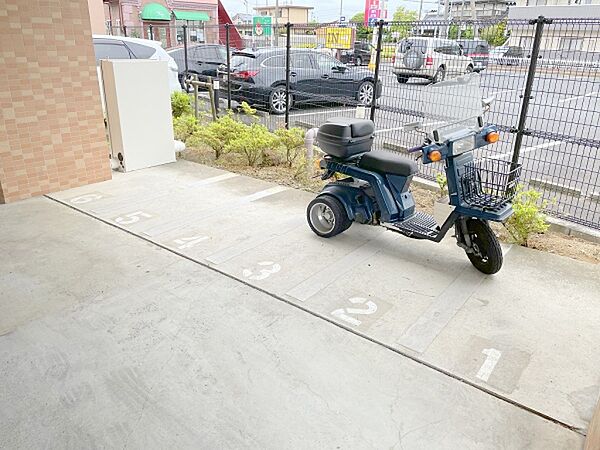 駐車場を拡大表示