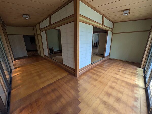 室内