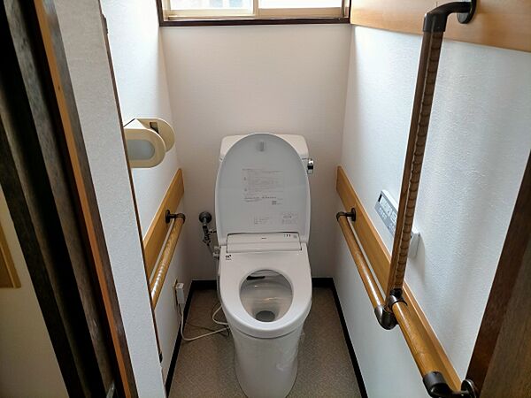 トイレを拡大表示