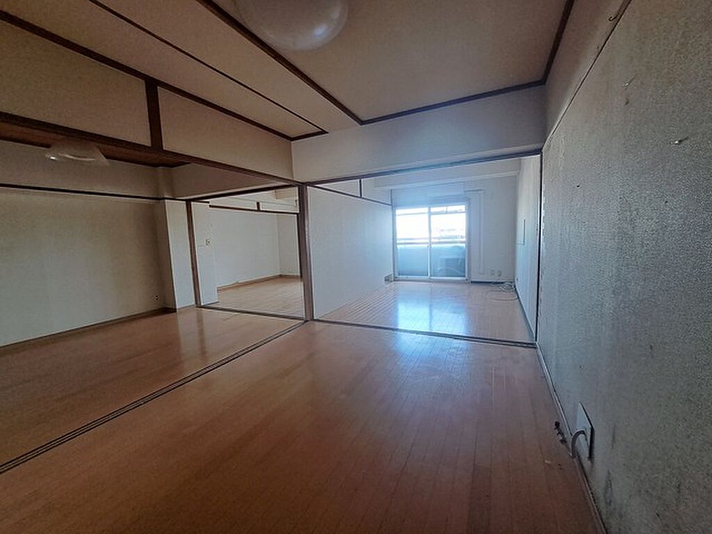居間