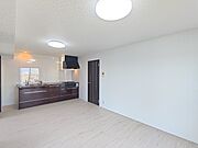 【Living Dining Kitchen】