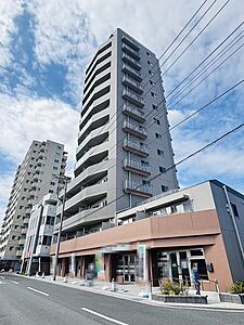 外観：五感で感じる、現地でしかわからない事も沢山ございます。周辺環境なども一緒にご案内いたしますのでお気軽にお問合せください。 