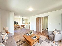 リビング/ダイニングの画像