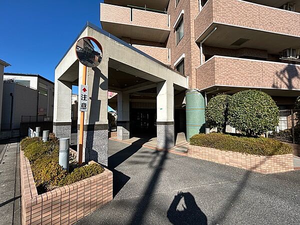 エントランスを拡大表示