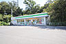 周辺：ファミリーマート所沢東狭山ヶ丘店（600m）