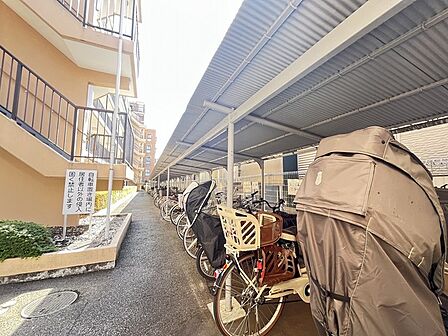 駐輪場