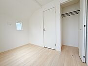 収納豊富な間取りで家の中がスッキリ片付きそうです。 