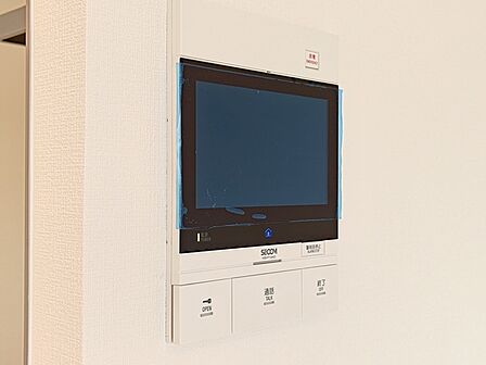 来訪者の顔が見えて安心のＴＶモニター付インターホン。