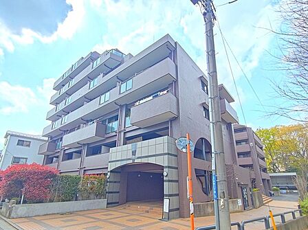 五感で感じる、現地でしかわからない事も沢山ございます。周辺環境なども一緒にご案内いたしますのでお気軽にお問合せください。