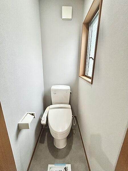 トイレを拡大表示