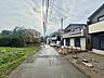 外観：南側道路からの眺め