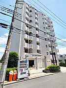 商業施設が徒歩圏内に充実、日々のお買い物も安心な環境です。 