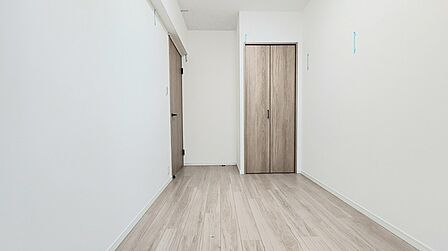 約4.8帖洋室