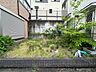 外観：戸建てならではのお庭スペース。BBQやガーデニング、お子様のプールなど、、、、様々な楽しみ方ができるプライベート空間。ご家族皆さままで思いっきりお楽しみください。 