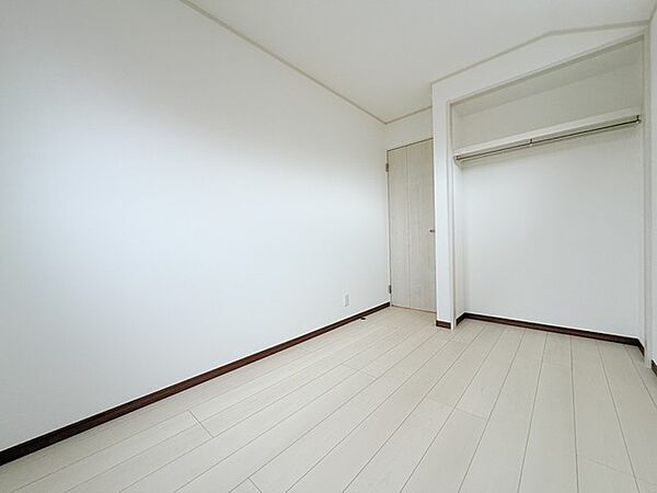 洋室を拡大表示