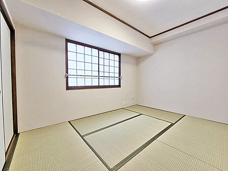 和室があるとやはりどこか心落ち着いてしまいます。客間としてもちょうど良い6帖。