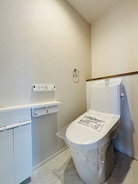 トイレを拡大表示